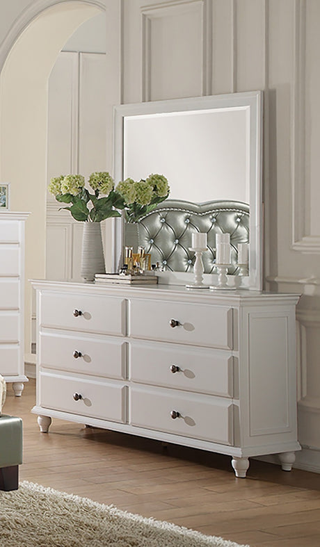 Modern Style 1pc Dresser White Finish Knob Handles Bedroom Furniture