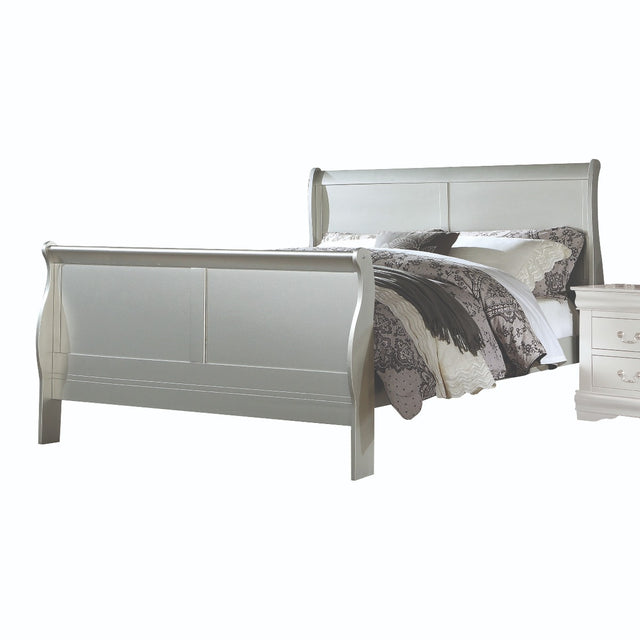 Acme - Louis Philippe III EK Bed 26697EK Platinum Finish