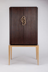 Dark Cherry Fluted Cabinet 2706-S with Gold Metal Base – Artmax - Home Elegance USA
