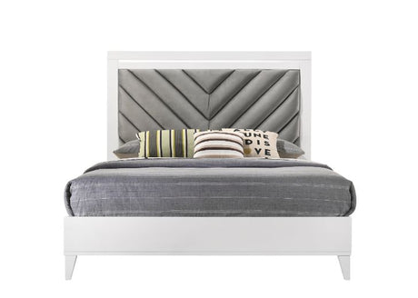 Acme - Chelsie EK Bed 27387EK Gray Fabric & White Finish