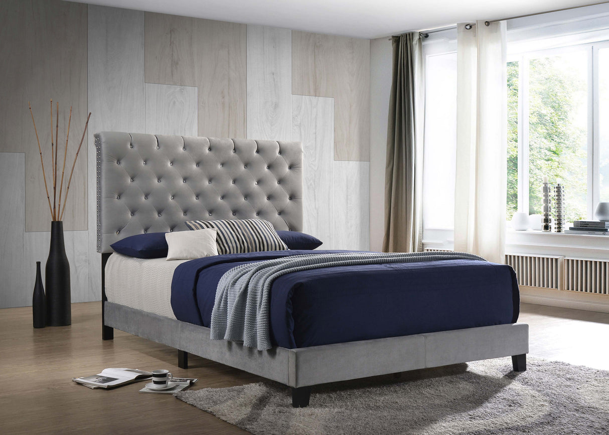 Queen Bed - Warner Upholstered Queen Panel Bed Grey