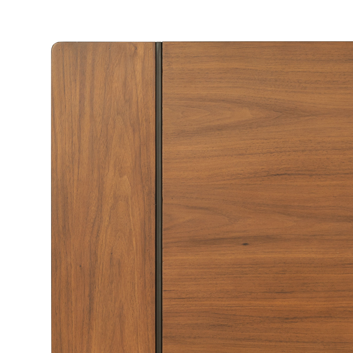 Lincoln Queen Panel Bed - Warm Walnut | Flexsteel