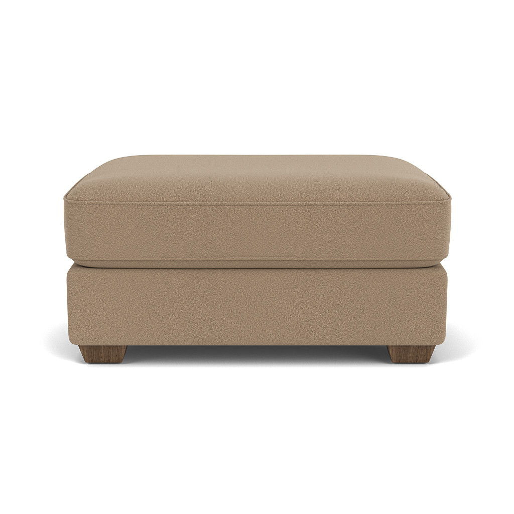 Thornton Leather Cocktail Ottoman | Flexsteel