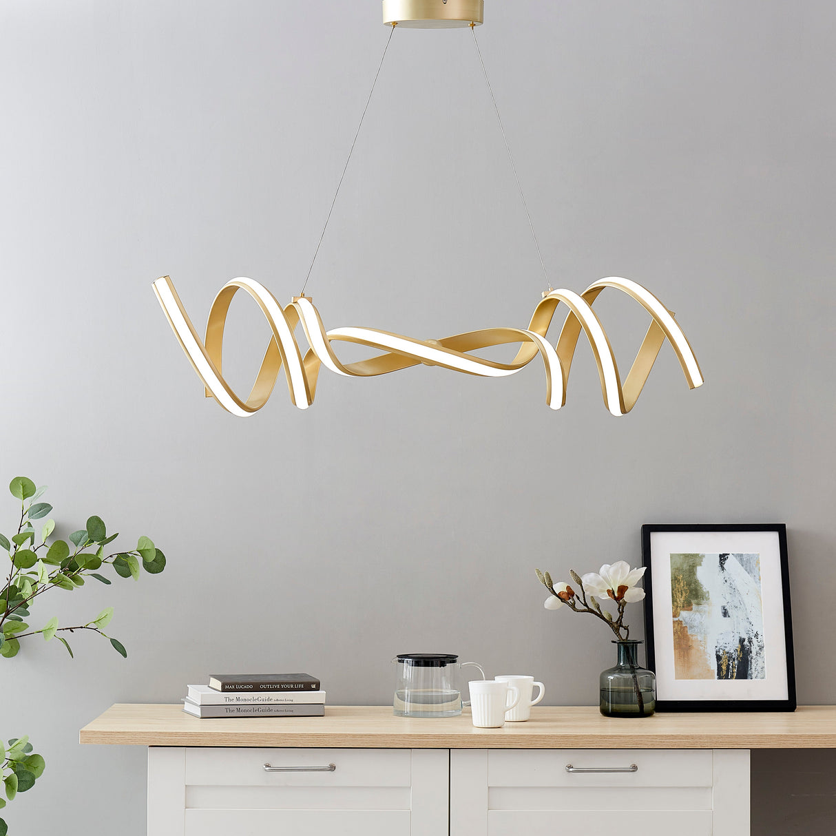 Munich LED Horizontal Chandelier // Gold  | Finesse