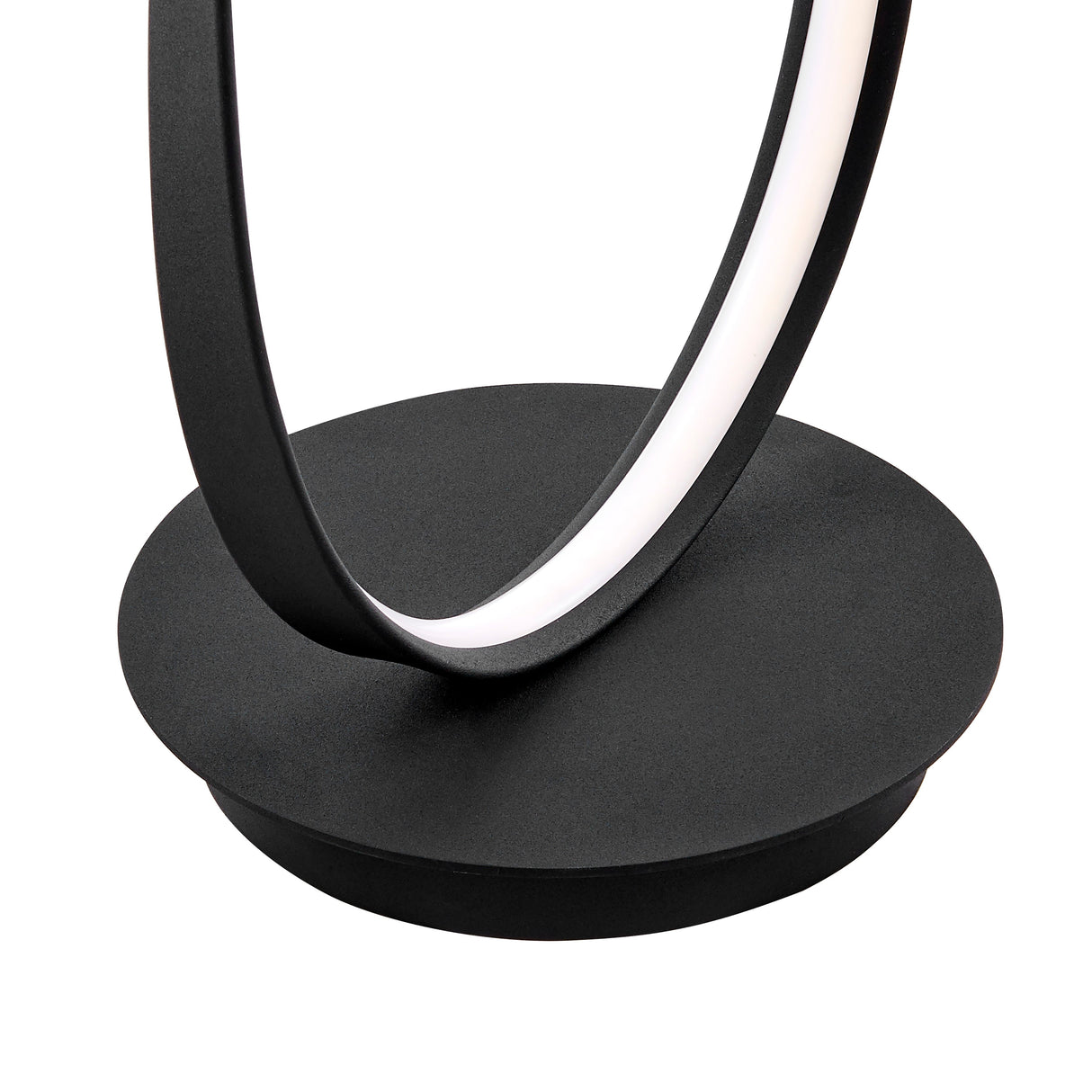 Vienna LED 55" Tall Floor Lamp // Matte Black  | Finesse
