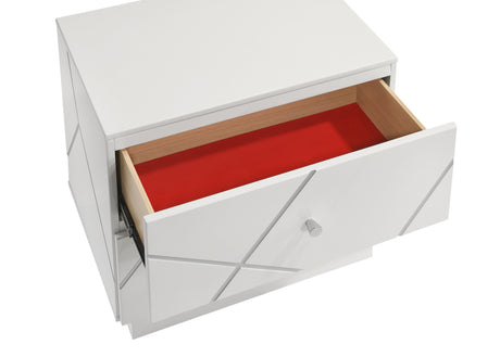 Manhattan Queen 4-Piece Bedroom Set – Modern Design with Lacquer Finish, Geometric Accents, and LED Lighting (NJ Inventory) - sold by Home Elegance USA