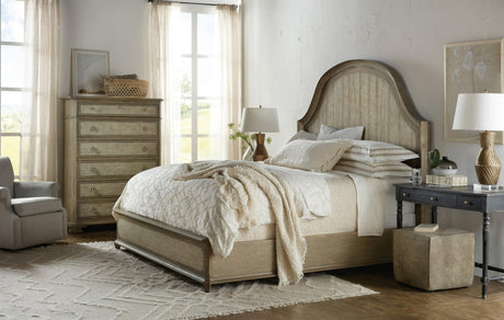 Alfresco Lauro King Panel Bed with Metal – Hooker Furniture Bedroom