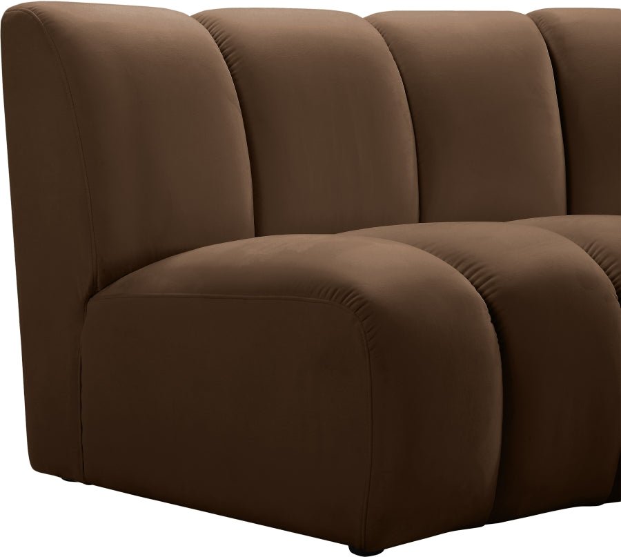 Infinity Modular Sofa In Brown - 638Brown-3PC | Meridian