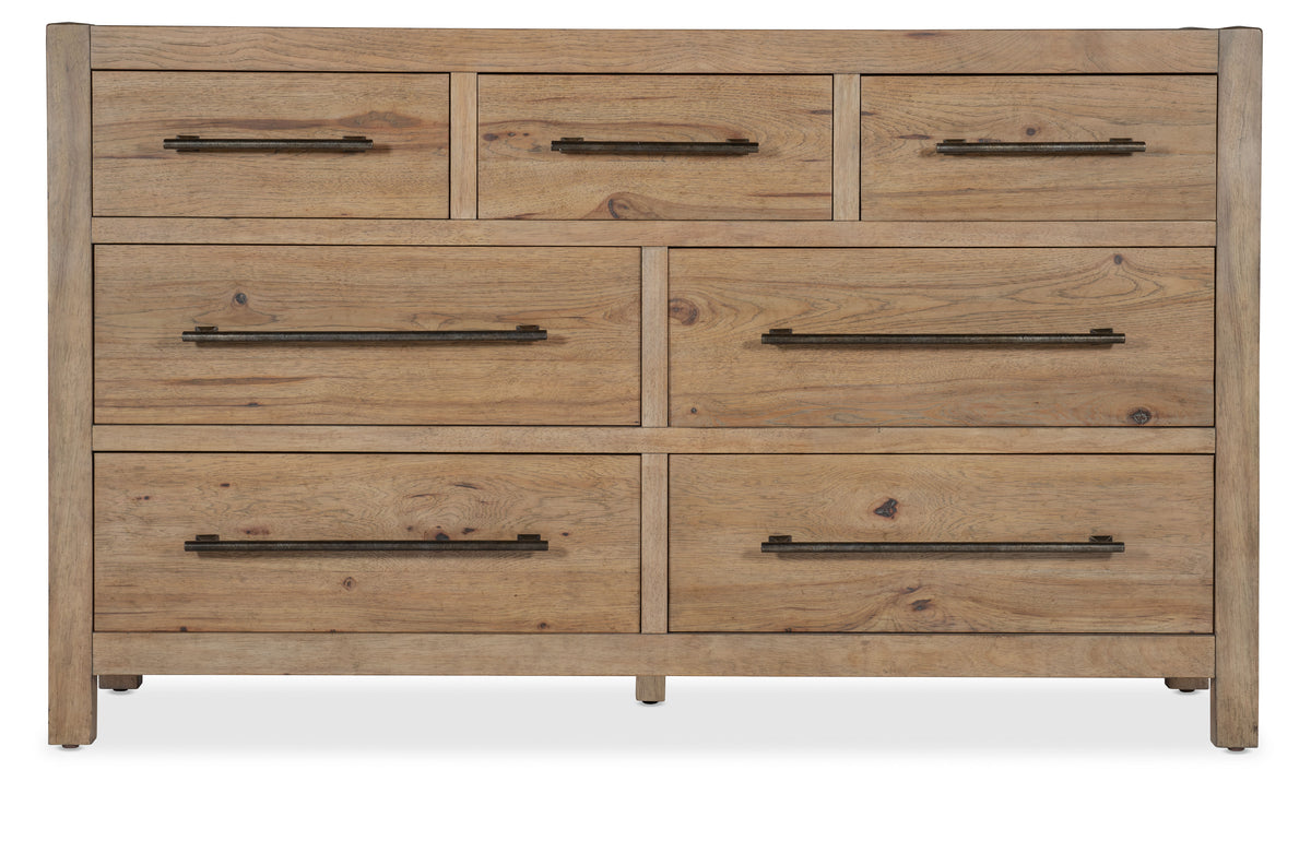Vineyard Row Seven-Drawer Dresser - Light Brown by Hooker Furniture - View 4