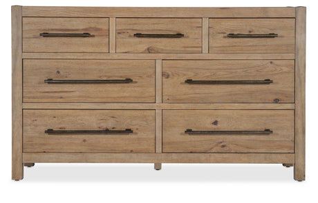 Vineyard Row Seven-Drawer Dresser - Light Brown by Hooker Furniture - View 4