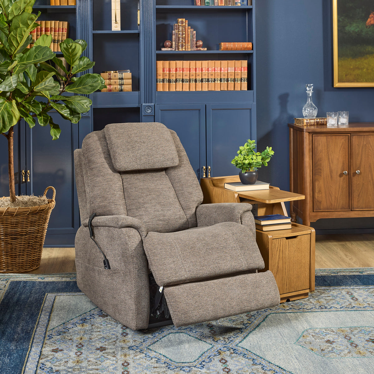 Zecliner Model 3+ Petite Power Lift Recliner With Power Headrest, Lumbar, Heat & Massage - Umber Gray | Flexsteel