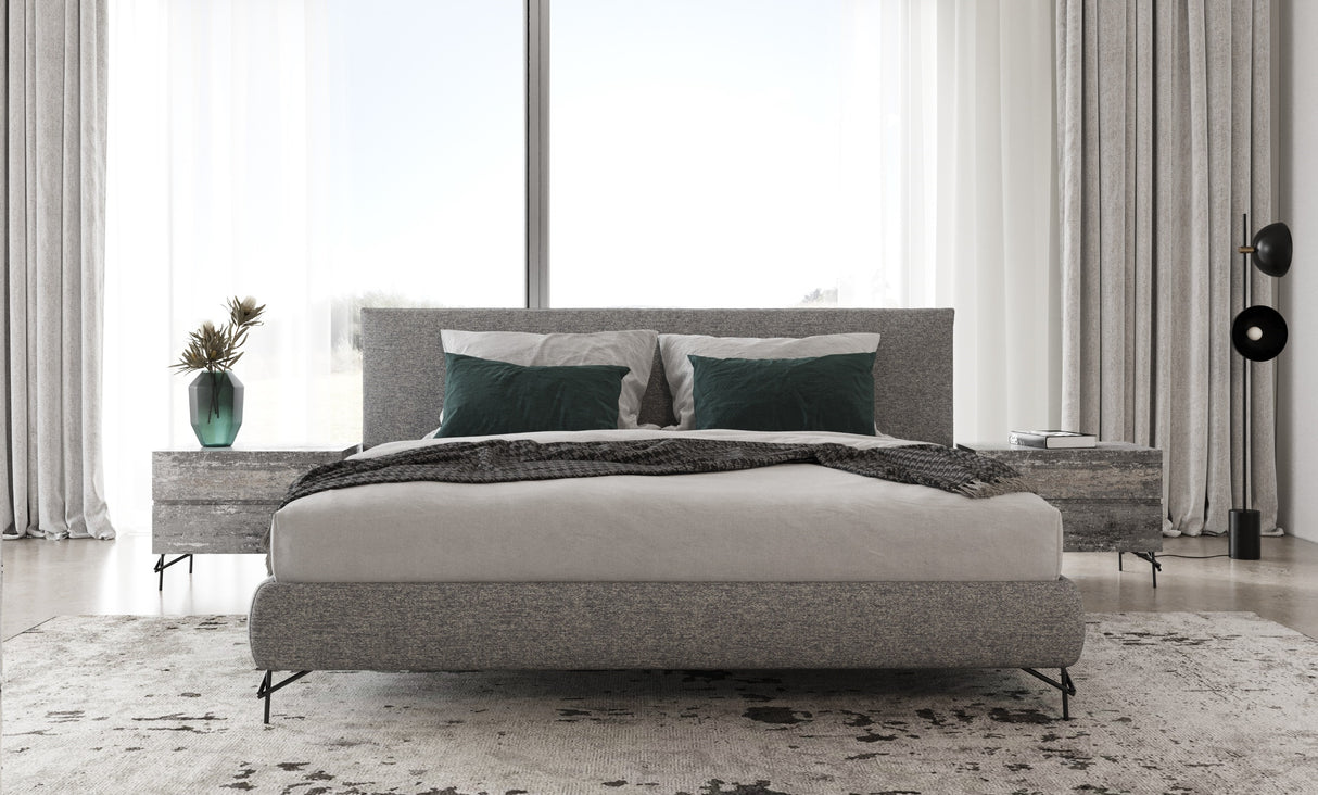 Aria - Italian Modern Multi Grey EK Bed and Two Nightstands - View Image 1