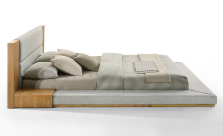 California King Jagger Modern Natural Oak Bed