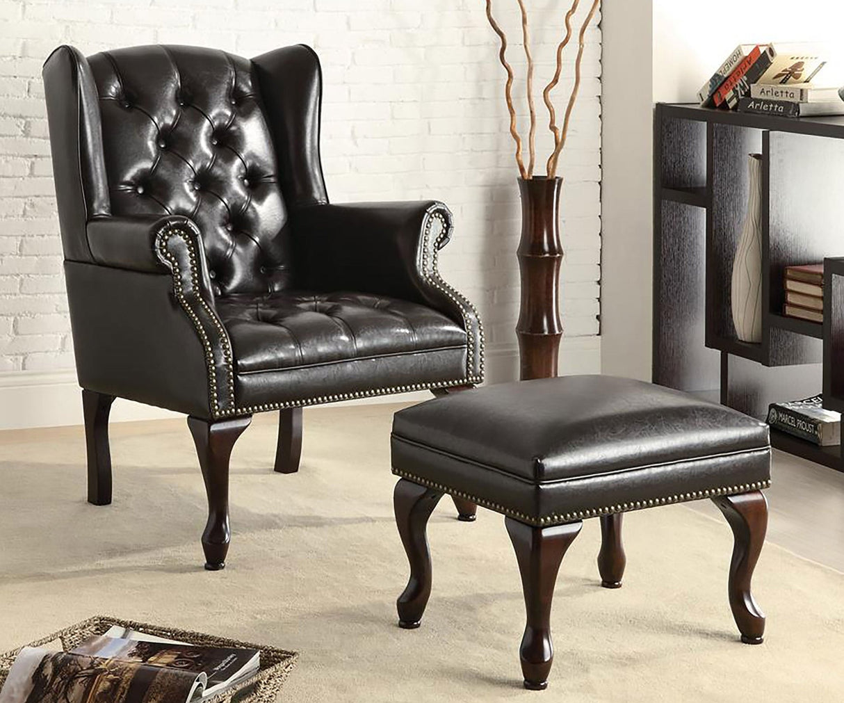 Accent Chair W/ Ottoman - Roberts Button Tufted Back Accent Chair with Ottoman Black and Espresso | Coaster | Home Elegance USA