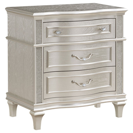 Katerina Ivory/Silver Oak 5-piece Queen Platform Bedroom Set - sold by Home Elegance USA