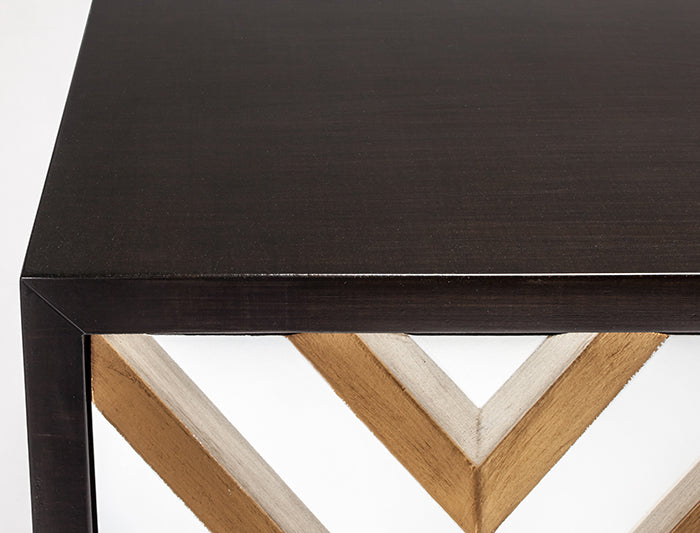 Grained Kona & Carved Diamond Cabinet with Optional Gold Mirror – Artmax 2924-S - Home Elegance USA