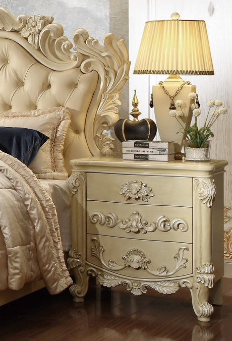 HD-5800 Bedroom Set in Cream Finish by Homey Design