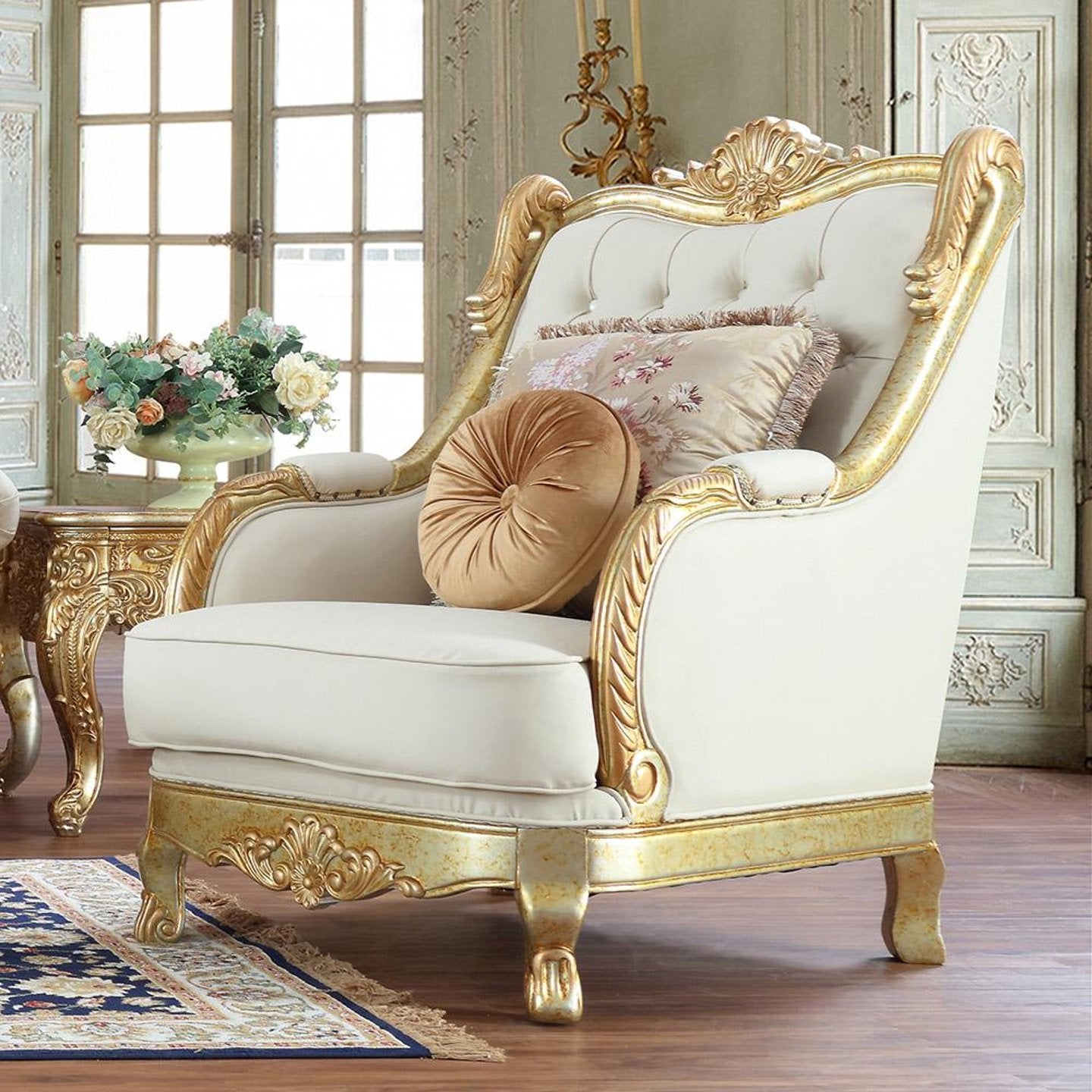 HD-93630 Traditional Victorian Chair in White Tufted Leather by Homey Design - Home Elegance USA