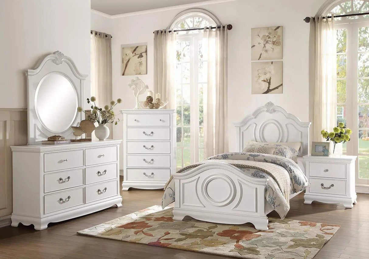 Homelegance Lucida 5 Drawer Chest In White 2039W-9