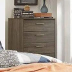 Vestavia 5 Drawer Chest In Gray 1936-9 | Homelegance