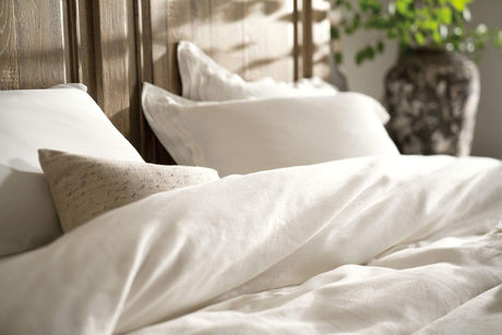 Hooker Furniture Bedroom Boheme Laurier Panel Bed