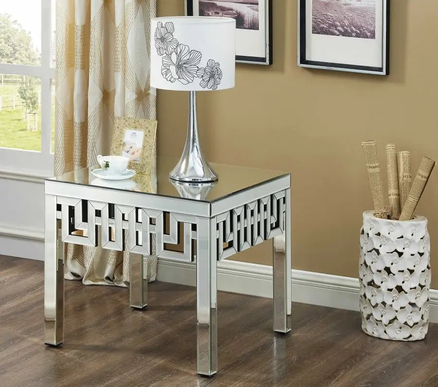 Aria 3 Piece Occasional Table Set In Mirrored - 412 - 3Set | Meridian - 412 - 3SET - Home Elegance USA - 4