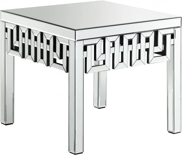 Meridian Furniture - Aria End Table In Mirrored - 412-E