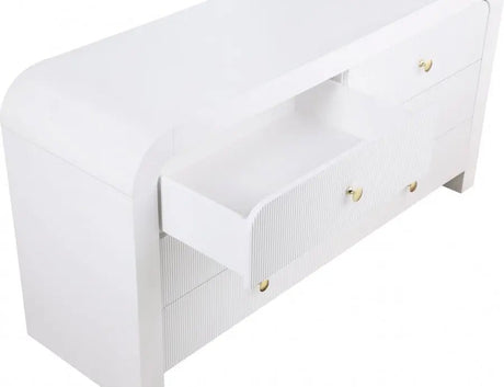 Artisto Dresser In White - 888White - D | Meridian - 888White - D - Home Elegance USA - 6