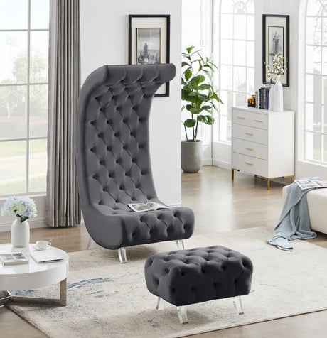 Crescent Velvet Chair In Grey - 568Grey - C | Meridian - 568Grey - C - Home Elegance USA - 3