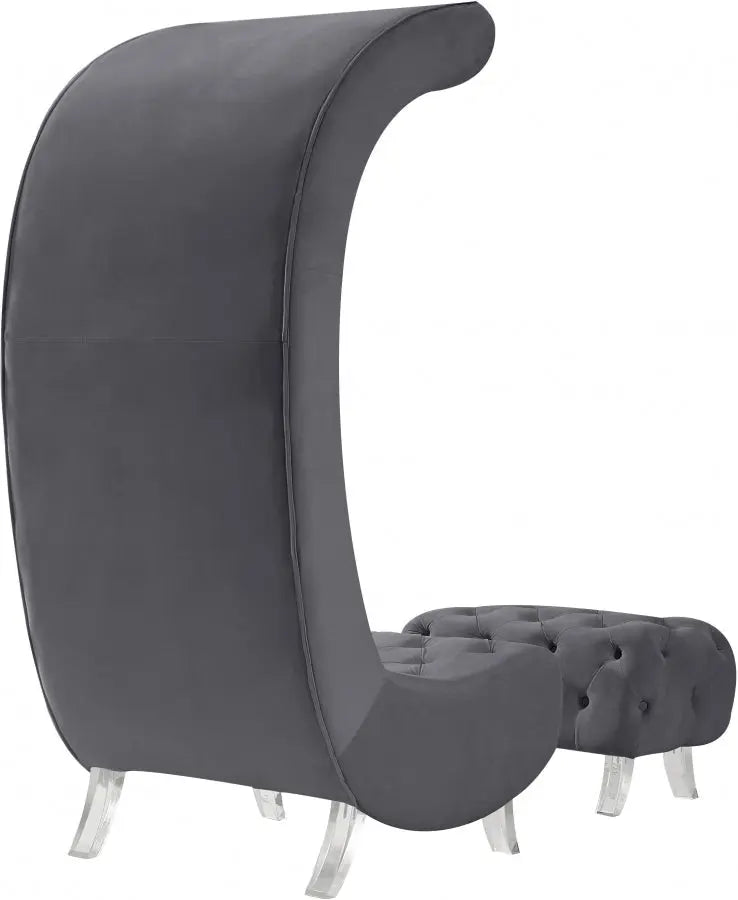 Crescent Velvet Chair In Grey - 568Grey - C | Meridian - 568Grey - C - Home Elegance USA - 5