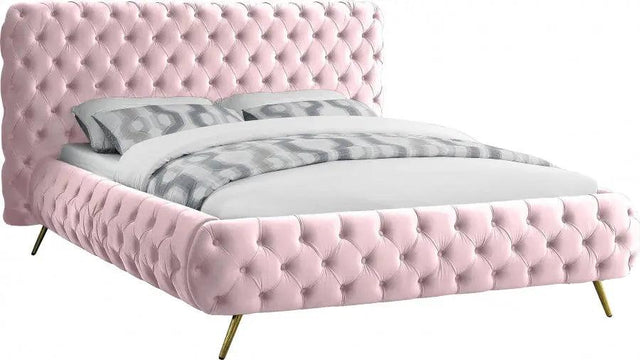 Meridian Furniture - Delano Velvet Queen Bed In Pink - Delanopink-Q