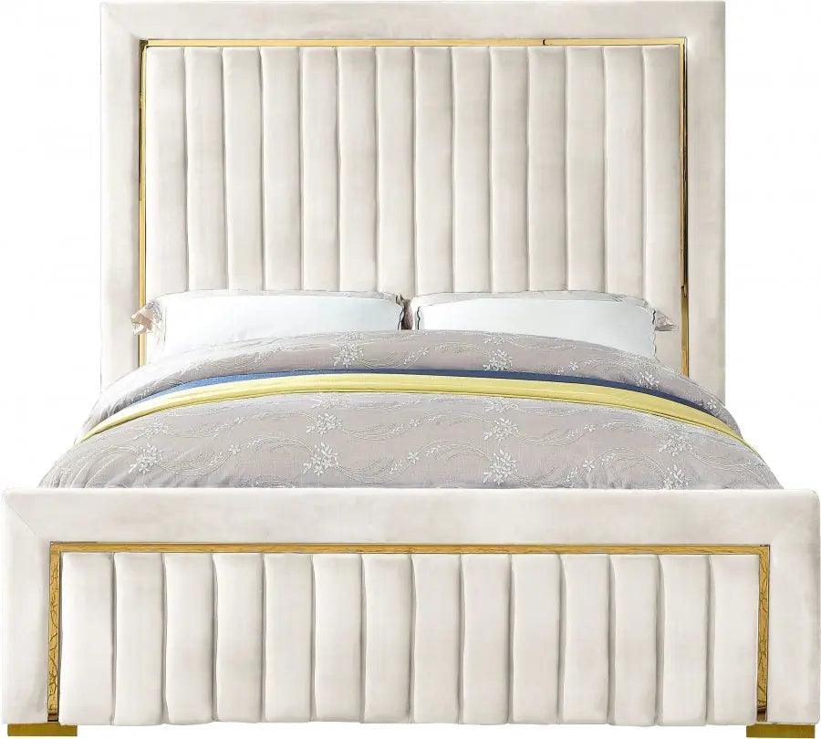 Meridian Furniture - Dolce Velvet King Bed In Cream - Dolcecream-K