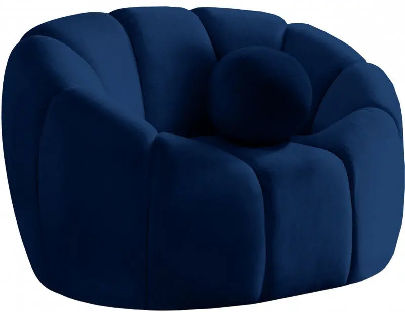 Meridian Furniture - Elijah Velvet Chair In Navy - 613Navy-C