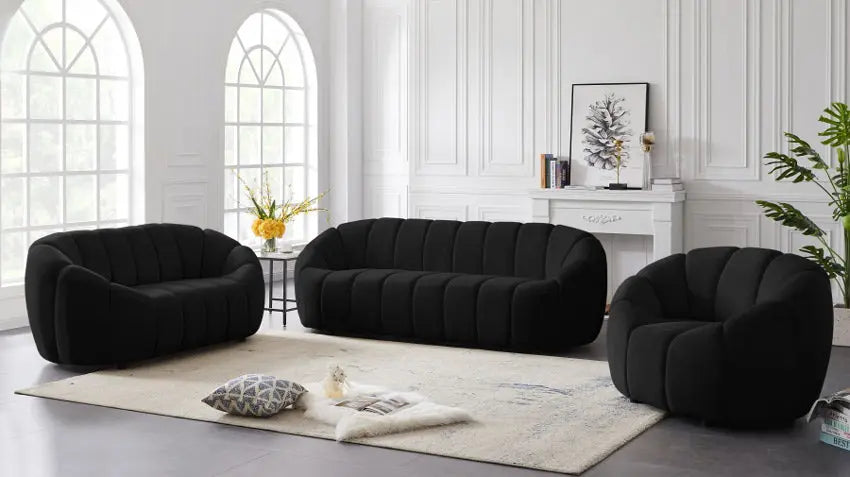 Meridian Furniture - Elijah Velvet Loveseat In Black - 613Black-L