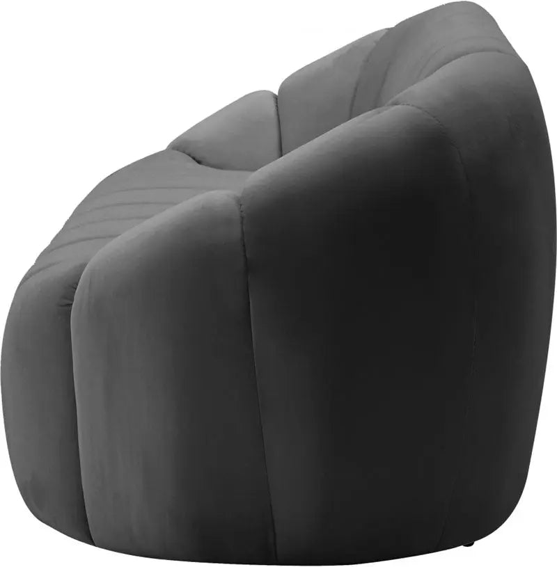 Meridian Furniture - Elijah Velvet Loveseat In Grey - 613Grey-L