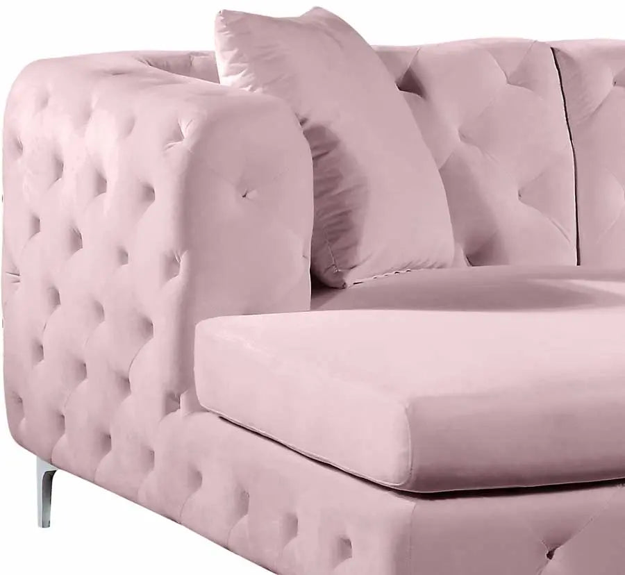 Meridian Furniture - Gail Velvet 3 Piece Sectional In Pink - 664Pink-Sectional