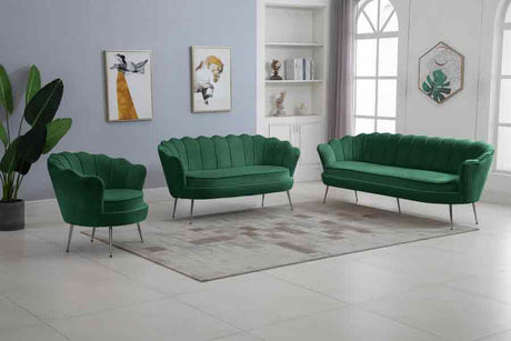 Meridian Furniture - Gardenia Velvet Chair In Green - 684Green-C