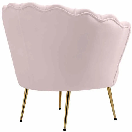 Meridian Furniture - Gardenia Velvet Chair In Pink - 684Pink-C