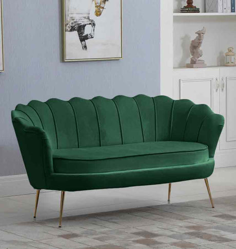 Meridian Furniture - Gardenia Velvet Loveseat In Green - 684Green-L