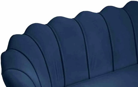 Meridian Furniture - Gardenia Velvet Loveseat In Navy - 684Navy-L