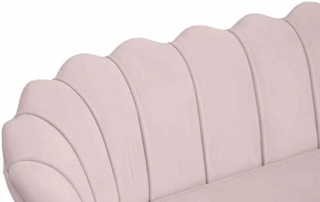 Meridian Furniture - Gardenia Velvet Loveseat In Pink - 684Pink-L