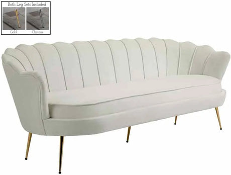 Meridian Furniture - Gardenia Velvet Sofa In Cream - 684Cream-S