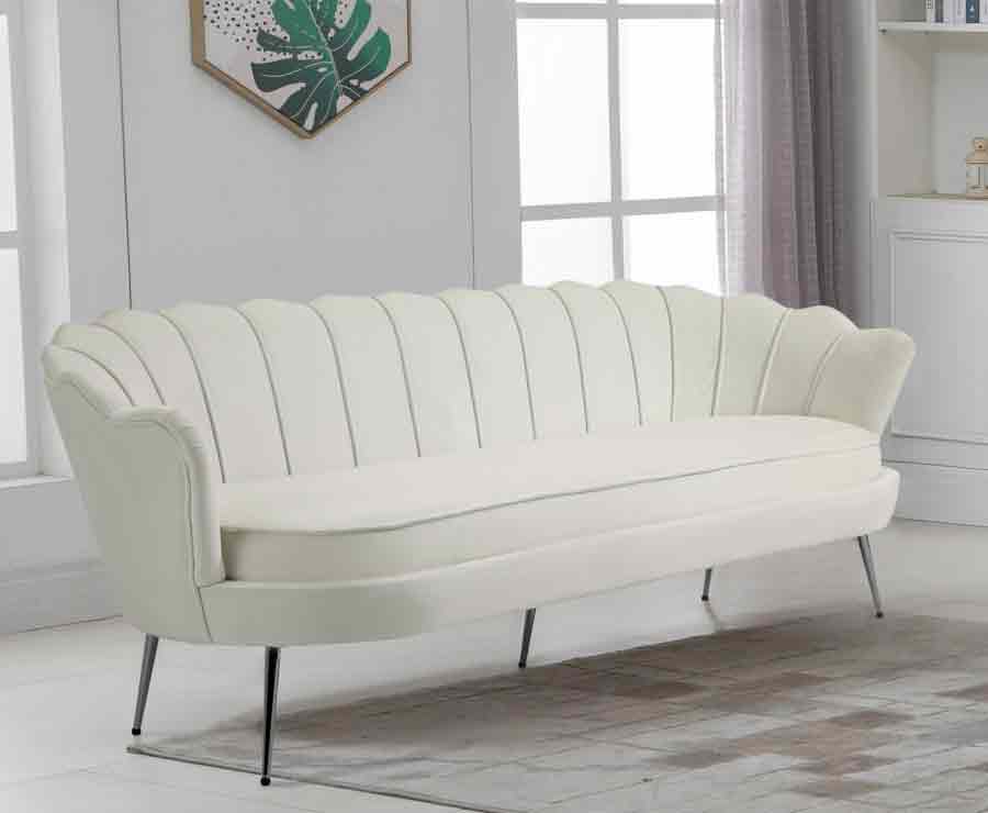 Meridian Furniture - Gardenia Velvet Sofa In Cream - 684Cream-S