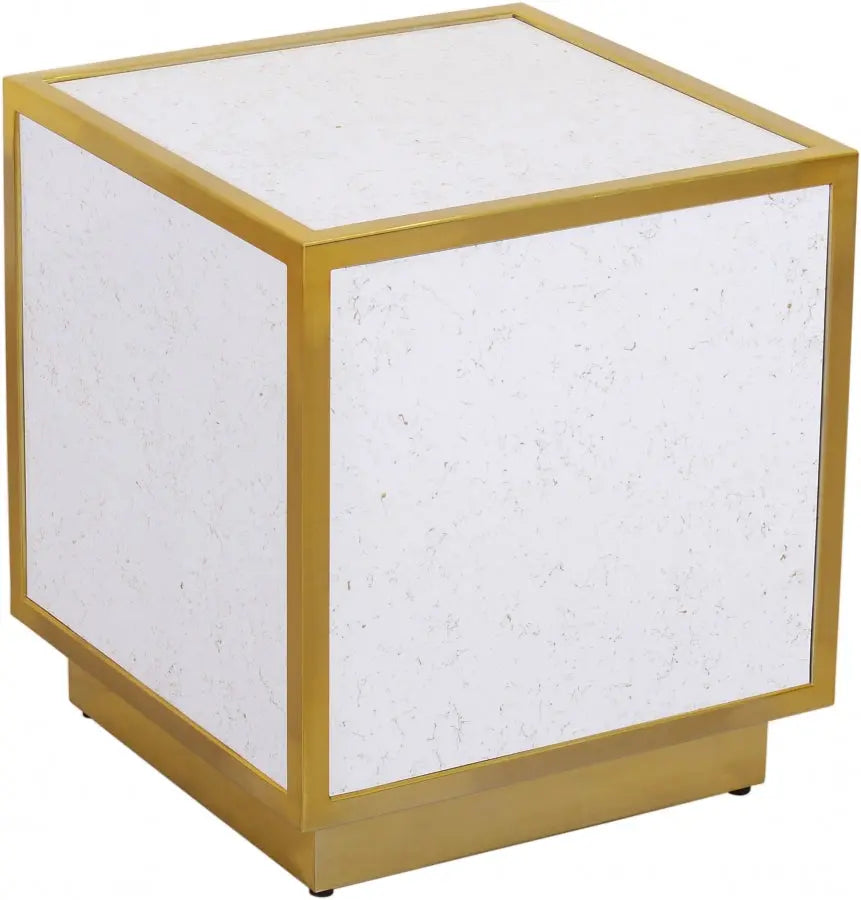 Meridian Furniture - Glitz End Table In Gold - 242-Et