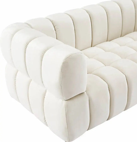 Meridian Furniture - Gwen Velvet Sofa In Cream - 670Cream-S