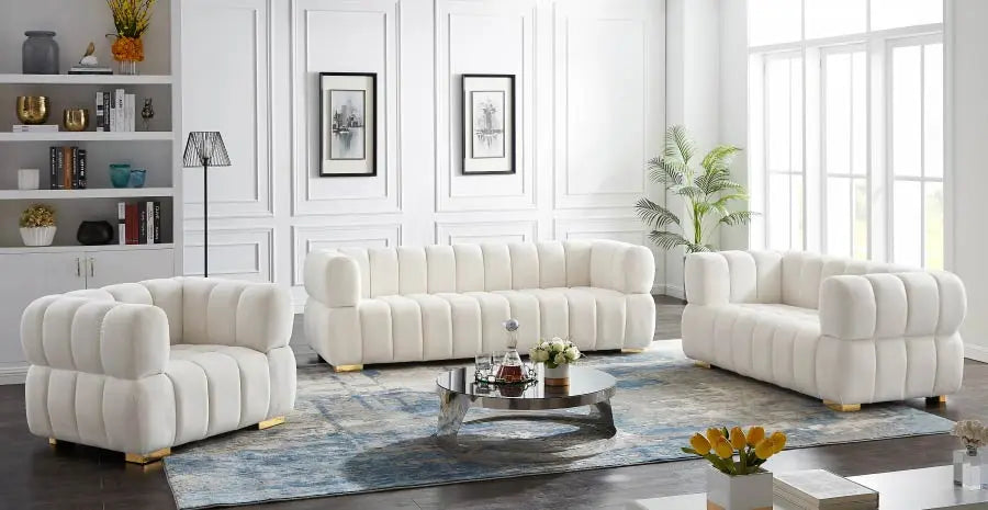 Meridian Furniture - Gwen Velvet Sofa In Cream - 670Cream-S