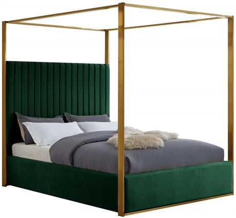 Meridian Furniture - Jones Velvet King Bed In Green - Jonesgreen-K