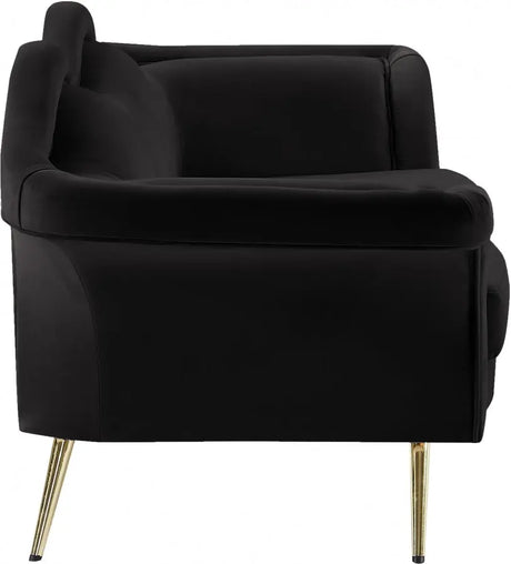 Meridian Furniture - Lips Velvet Loveseat In Black - 607Black-L