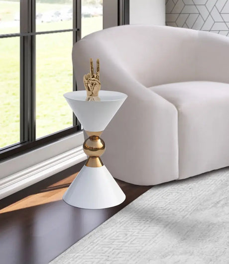 Meridian Furniture - Malia End Table In White - 288-Et