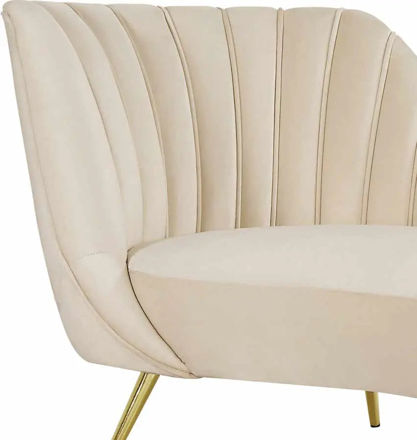 Meridian Furniture - Margo Velvet Chaise Lounge In Cream - 622Cream-Chaise